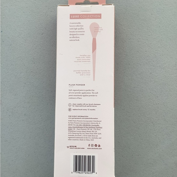 NIB Ecotools Plush Powder Makeup Soft Styling Brush - Picture 2 of 3